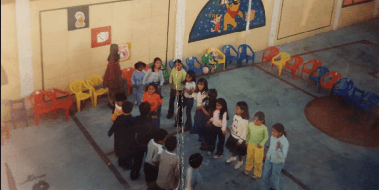 Patio central Centro Infantil Peldaños 2005